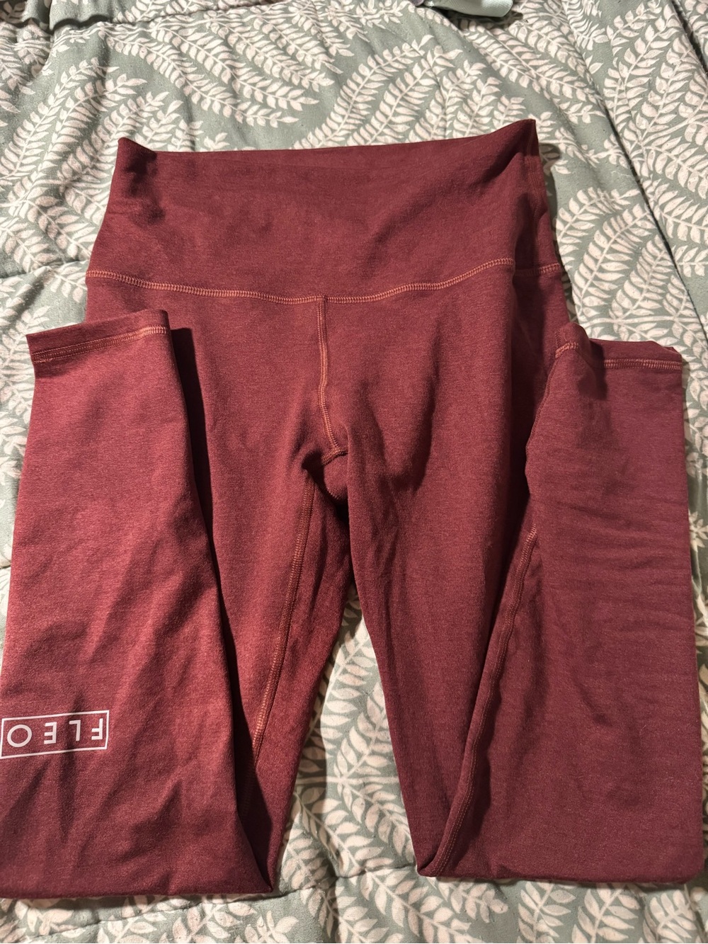 Fleo High-Waist Maroon/Burgundy Leggings